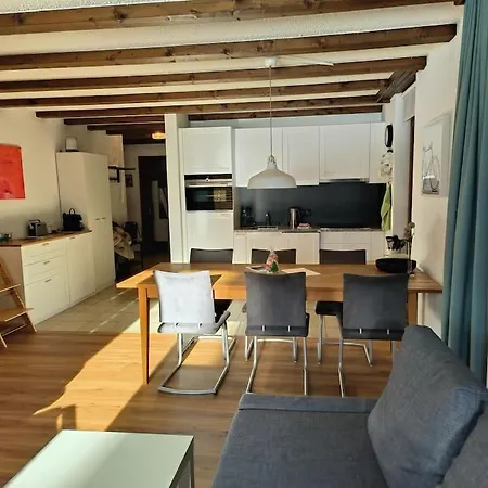 Im Haus Castor Grachen